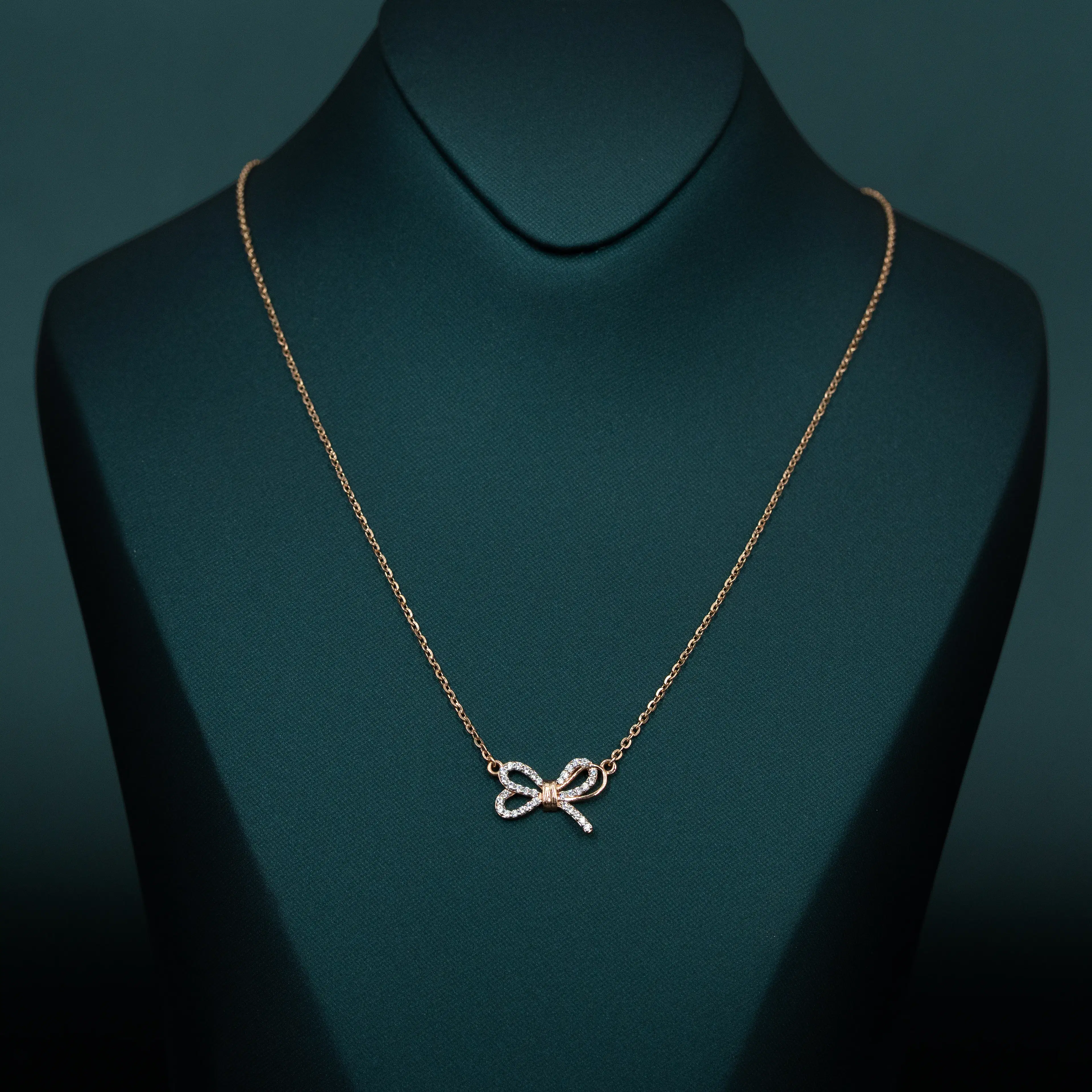 Traditional Floral Gold Nath ,